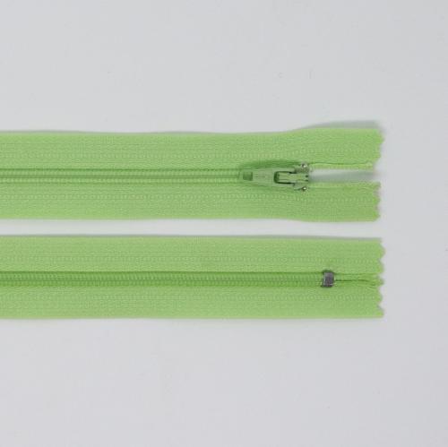 Spirlov zip, e 3 mm, dlka 40 cm, svtle zelen