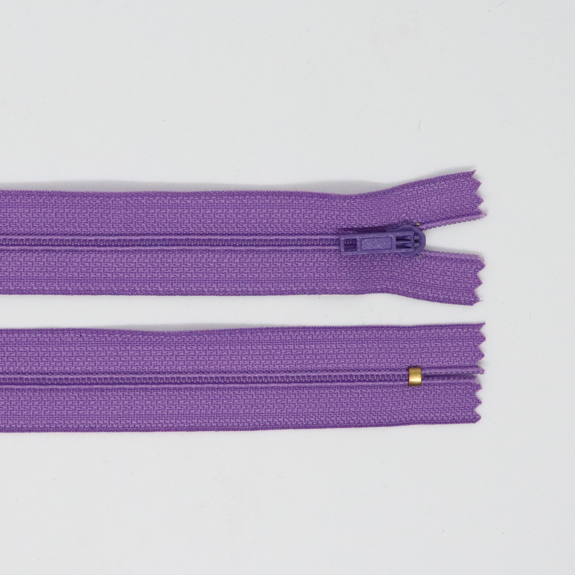 Spirálový zip, šíøe 3 mm, délka 50 cm, fialová - zvìtšit obrázek